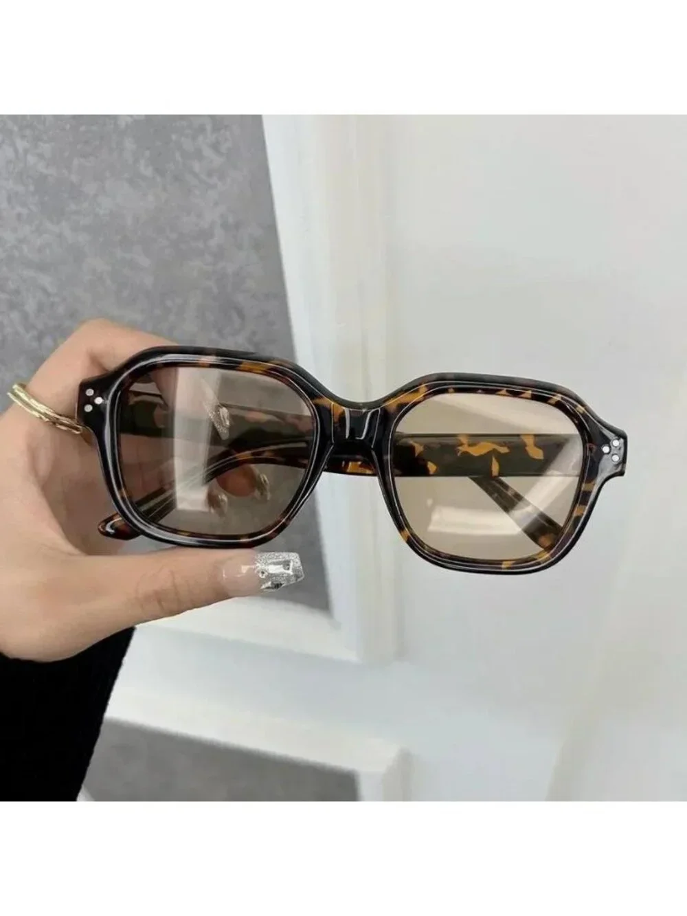 Retro Square Sunglasses